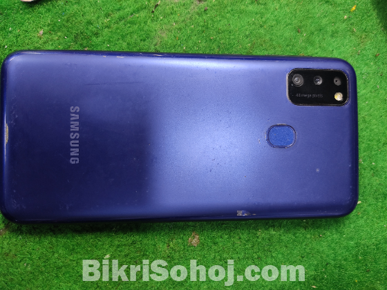 Samsung M21